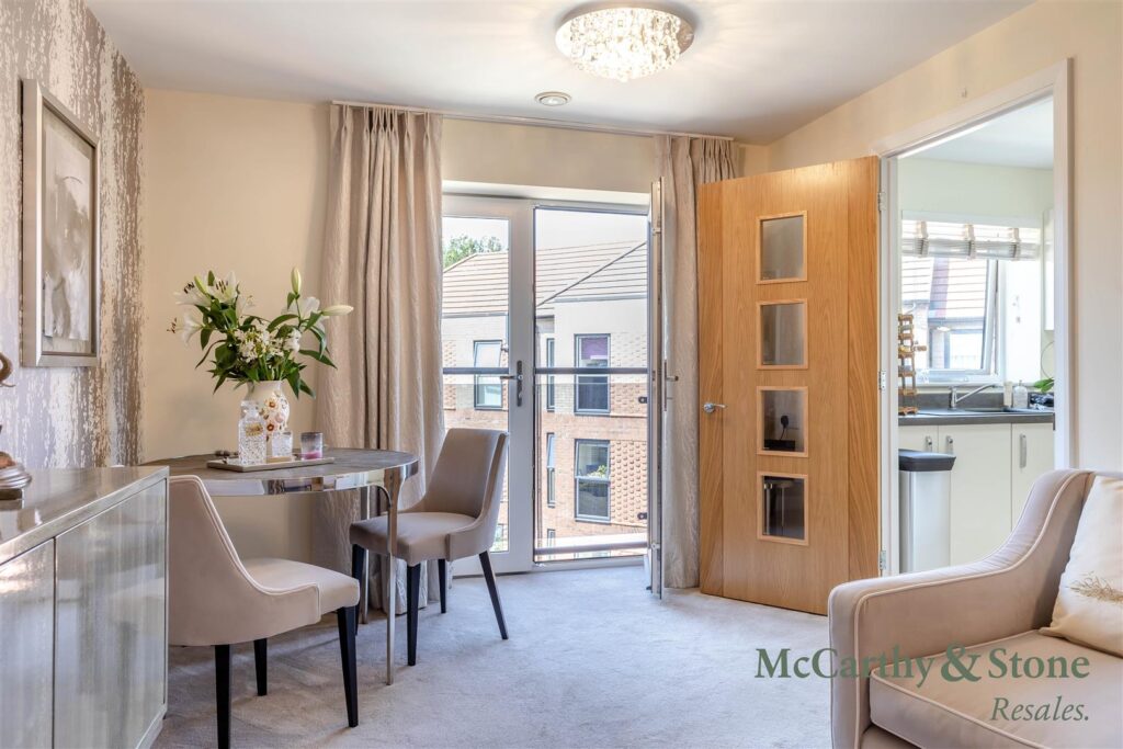 Deans Park Court, Kingsway, Stafford
