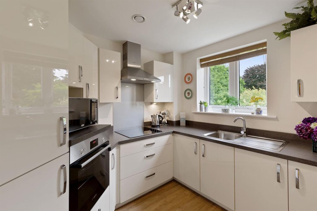 Shackleton Place, Devizes, Wilts