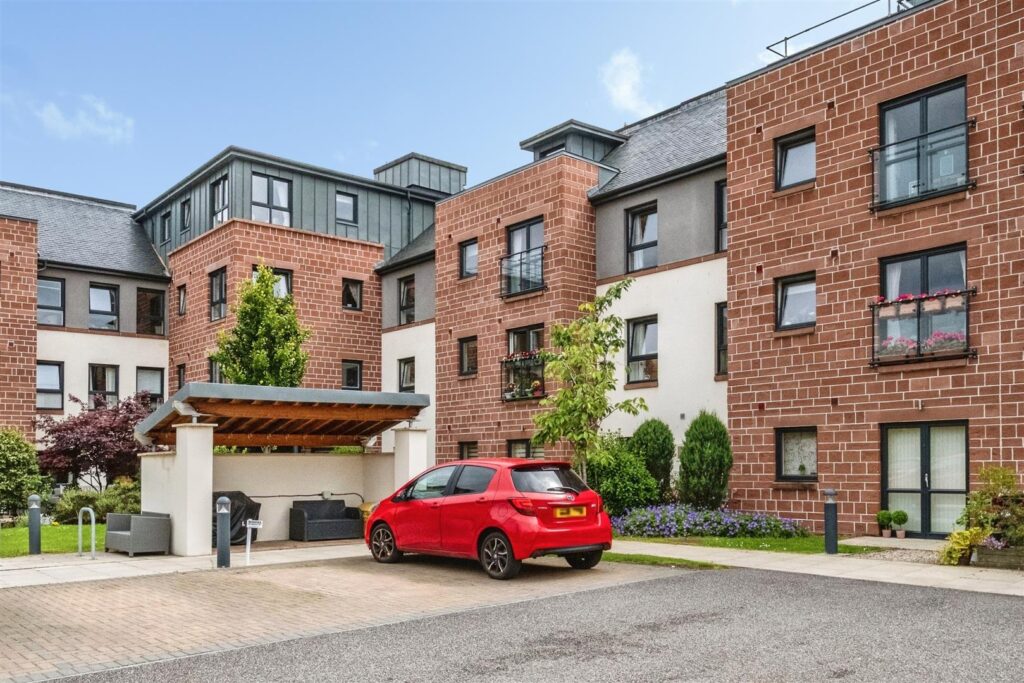 Oakwood Court, Crown Avenue, Inverness