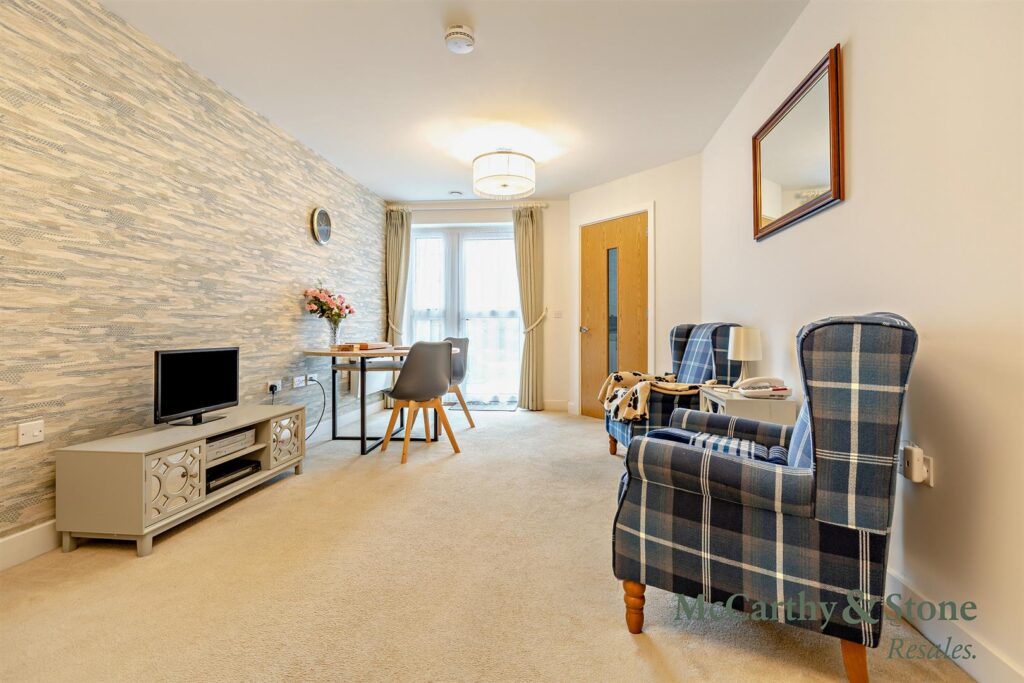 Pym Court, Bewick Avenue, Topsham, Exeter
