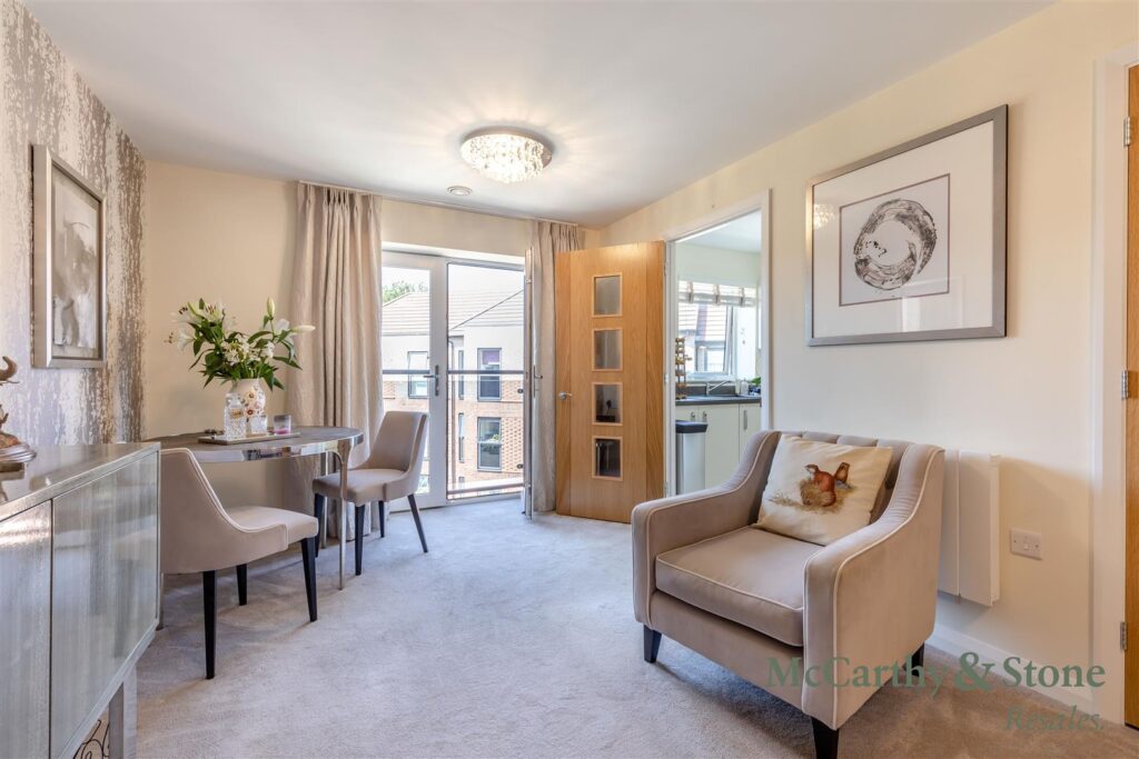 Deans Park Court, Kingsway, Stafford