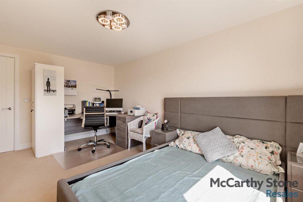 Walnut Tree Place, Goring Street, Goring-by-Sea, West Sussex, BN12 6NT