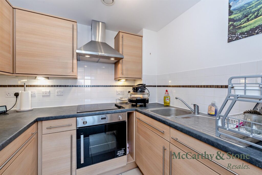 Martello Court, Jevington Gardens, Eastbourne, East Sussex,BN21 4SD