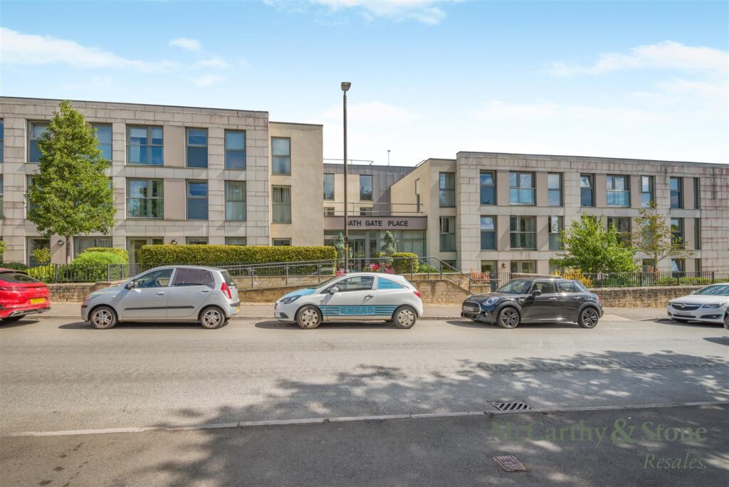 Bath Gate Place, Tetbury Road, Cirencester