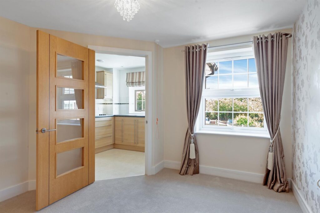 301 High Street, Ongar, CM5 9FD