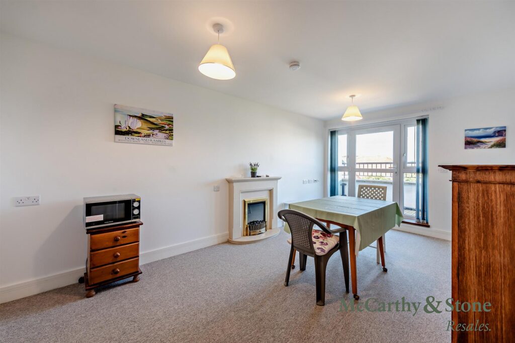 Martello Court, Jevington Gardens, Eastbourne, East Sussex,BN21 4SD
