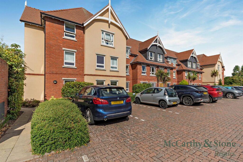 Horton Mill Court, Hanbury Road, Droitwich, WR9 8GD