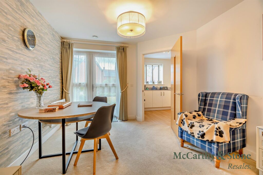 Pym Court, Bewick Avenue, Topsham, Exeter