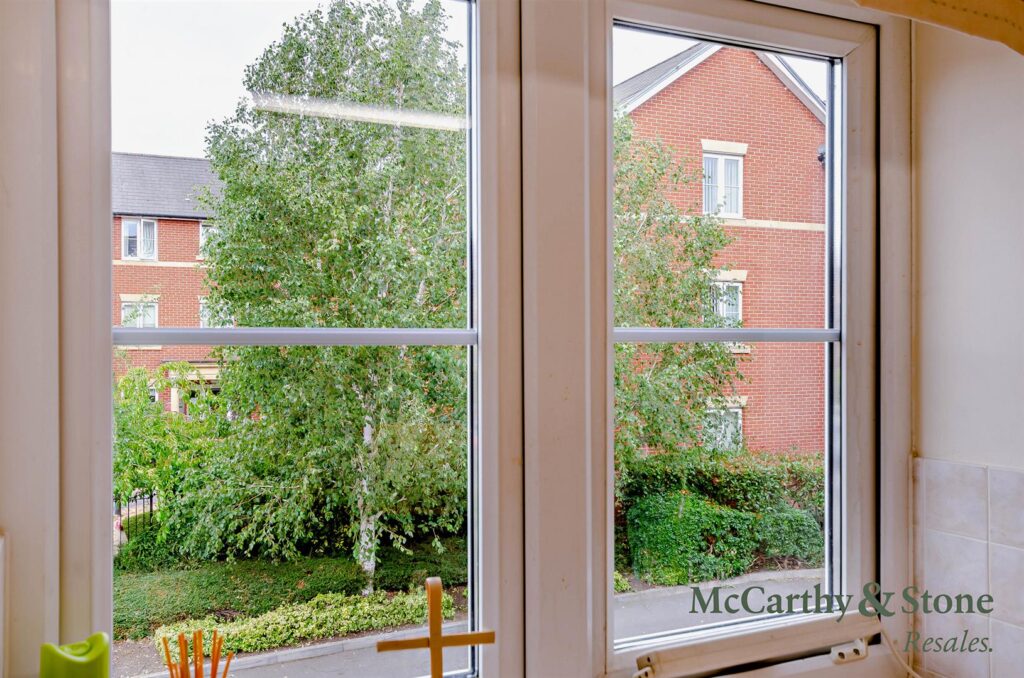Foxhall Court, School Lane, Banbury