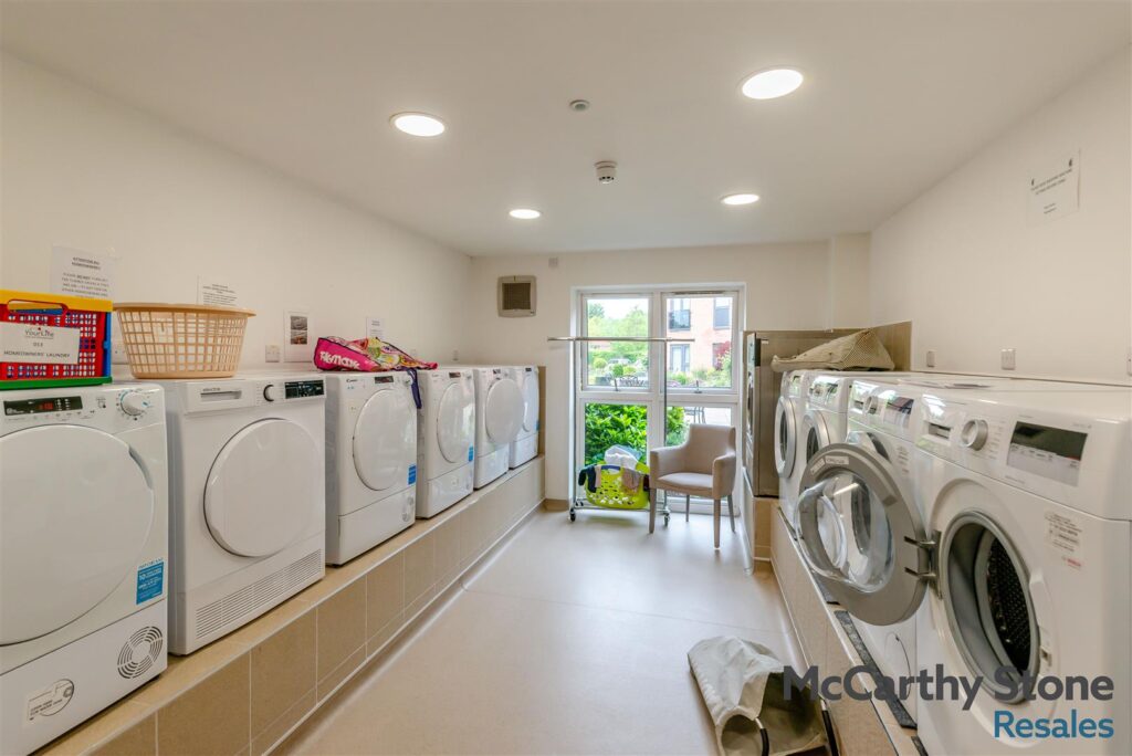 Deans Park Court, Kingsway, Stafford