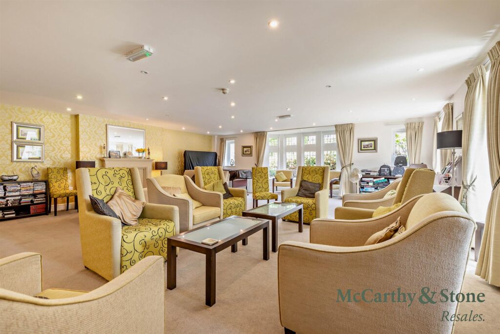 William Court, Overnhill Road, Downend, Bristol, BS16 5FL