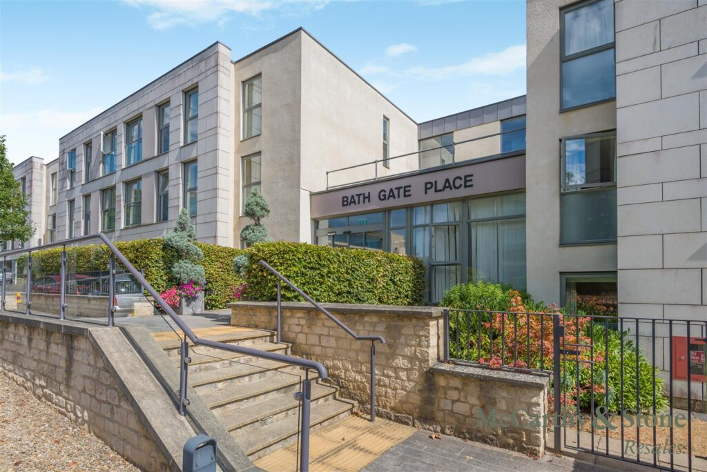 Bath Gate Place, Tetbury Road, Cirencester