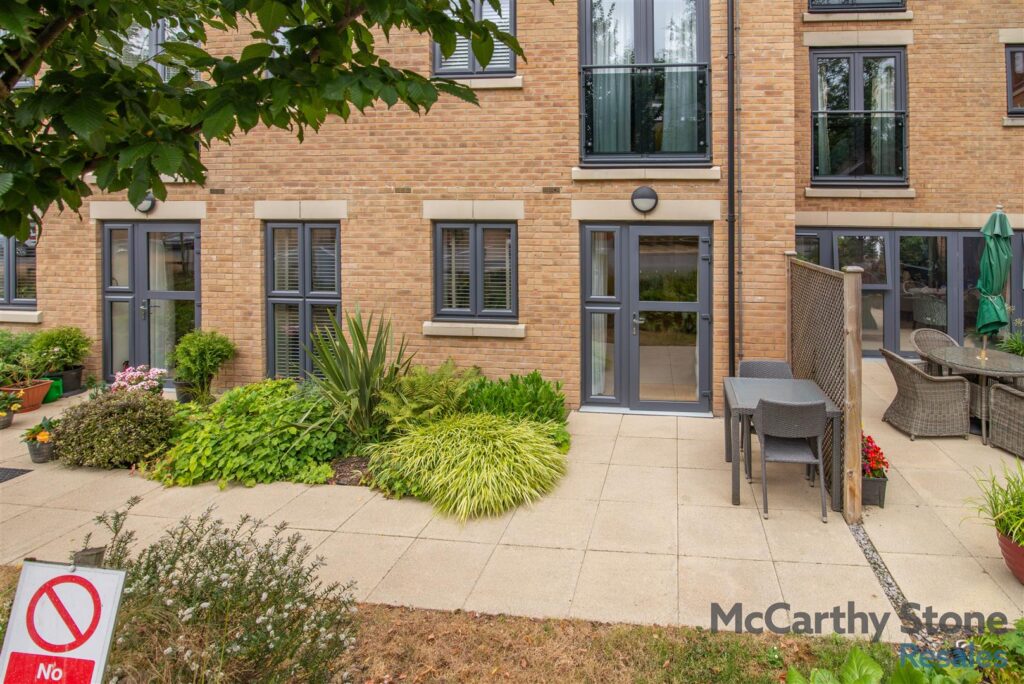 Beckett Grange, Barnsley