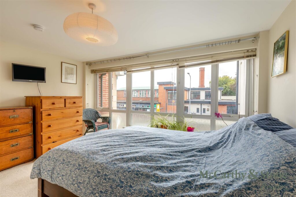 Thomas Court, Marlborough Road, Cardiff, Glamorgan, CF23 5EZ