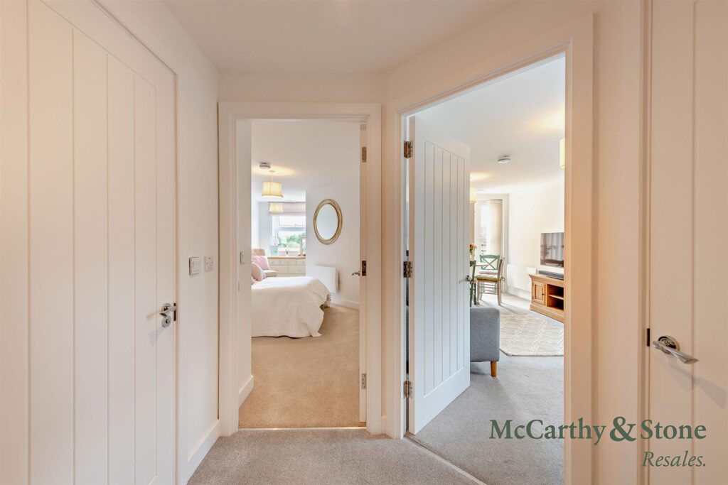 Foxglove Place, Willand Road, Cullompton