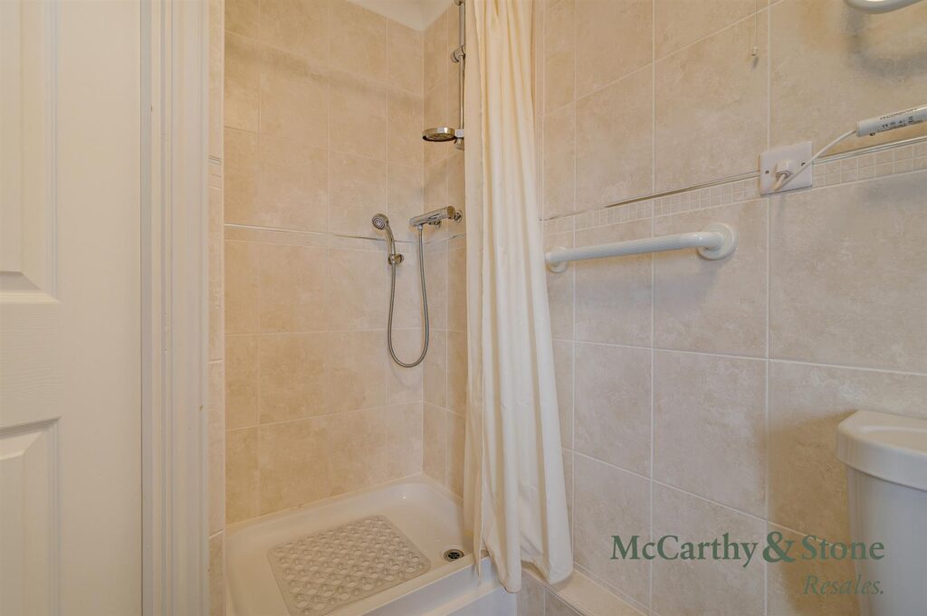 Fussells Court, Station Road, Worle, Weston-Super-Mare