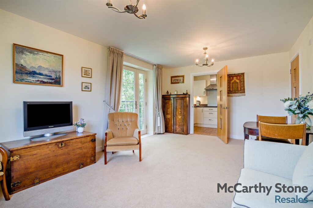 Lambrook Court, Gloucester Road, Larkhall, Bath