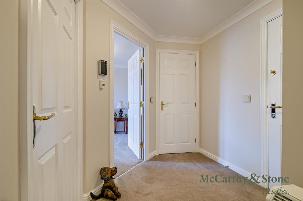 Fussells Court, Station Road, Worle, Weston-Super-Mare