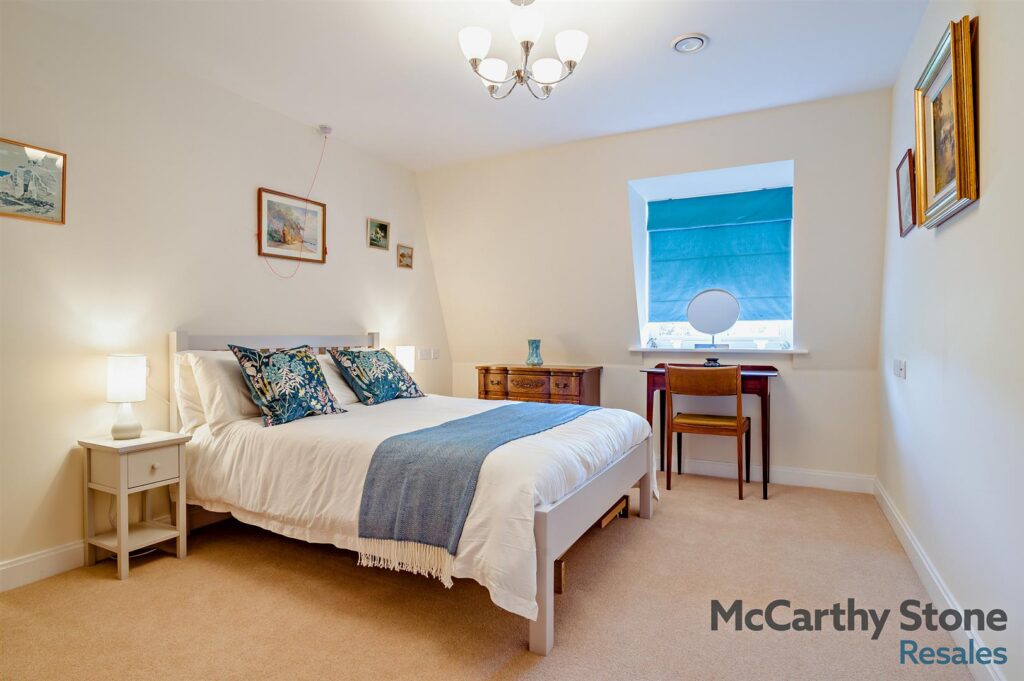 Lambrook Court, Gloucester Road, Larkhall, Bath