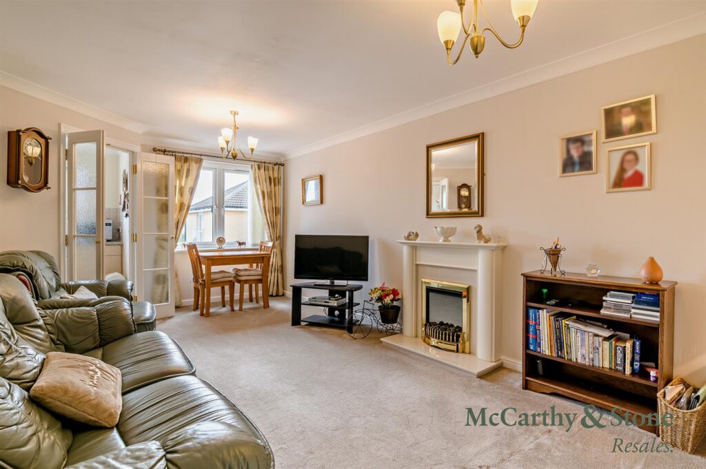 Fussells Court, Station Road, Worle, Weston-Super-Mare