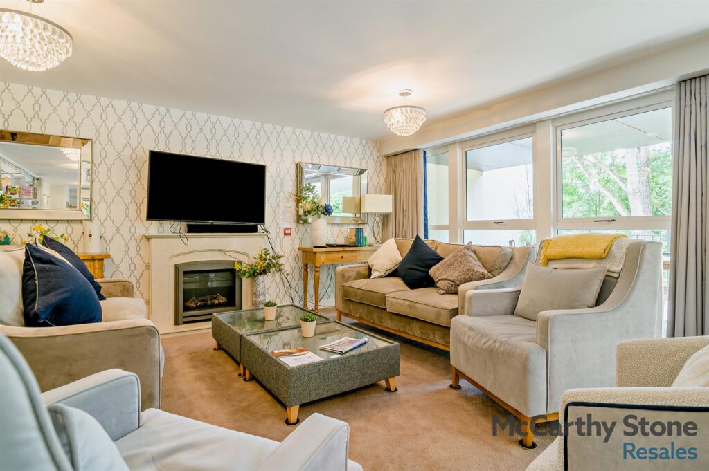 Lambrook Court, Gloucester Road, Larkhall, Bath