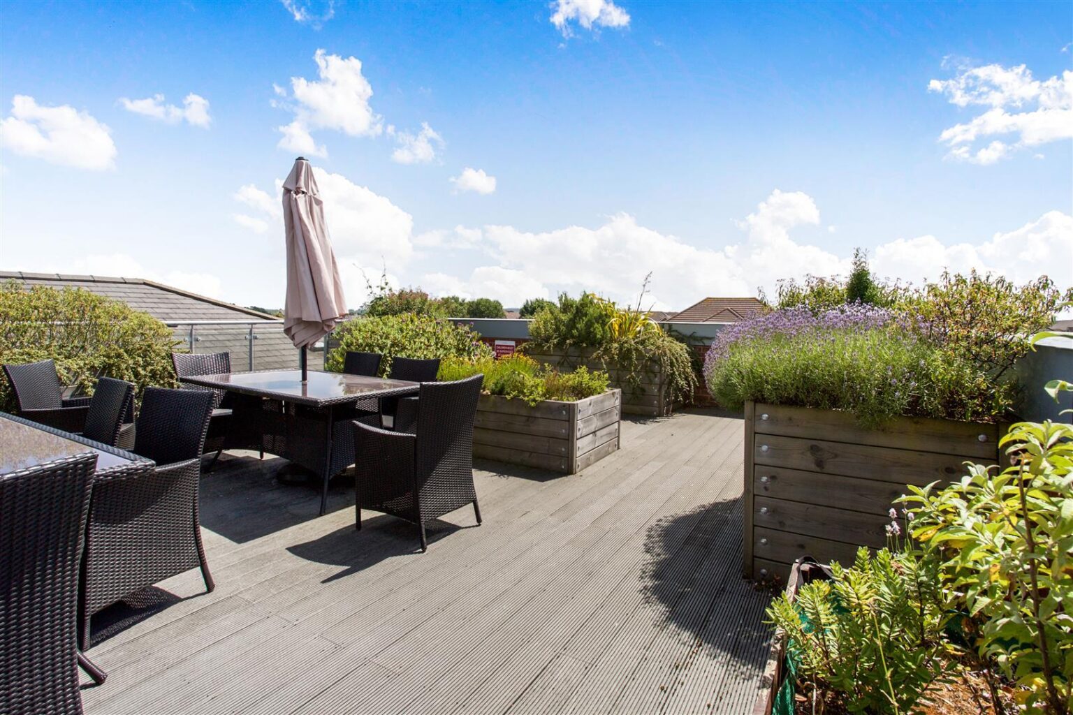 UVFqemogOUeIoRf5zBCLkQ