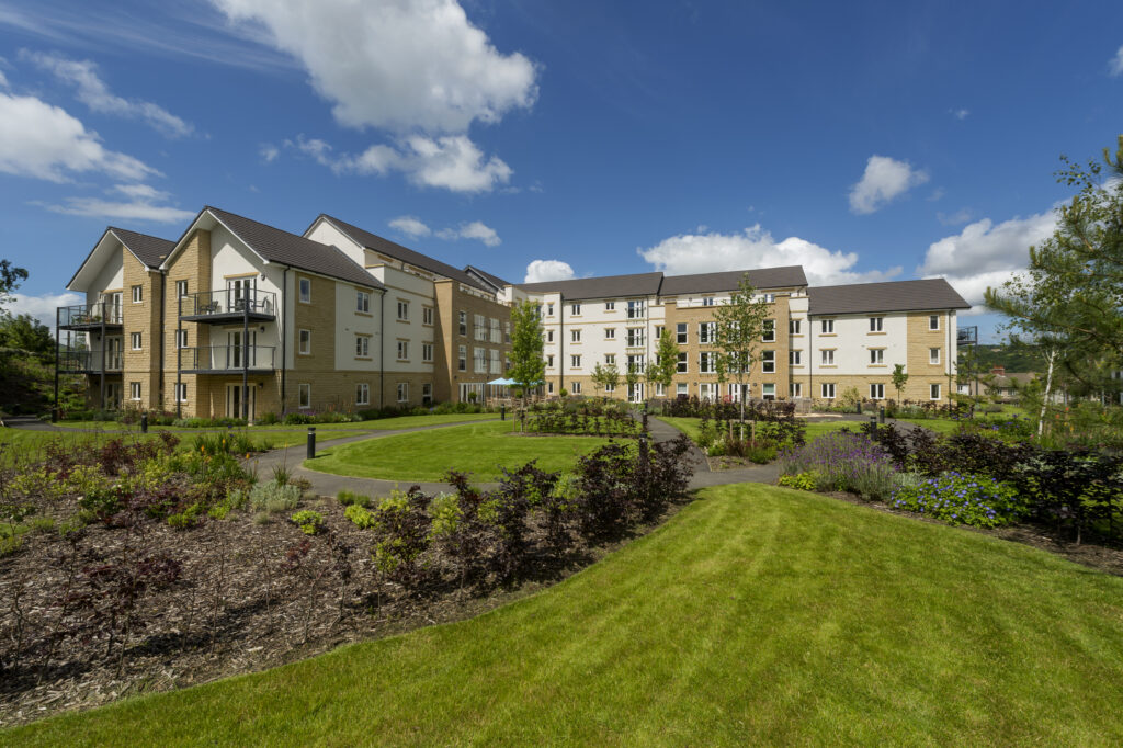 55446438694 - Chesterton Court, Ilkley - Exterior 01