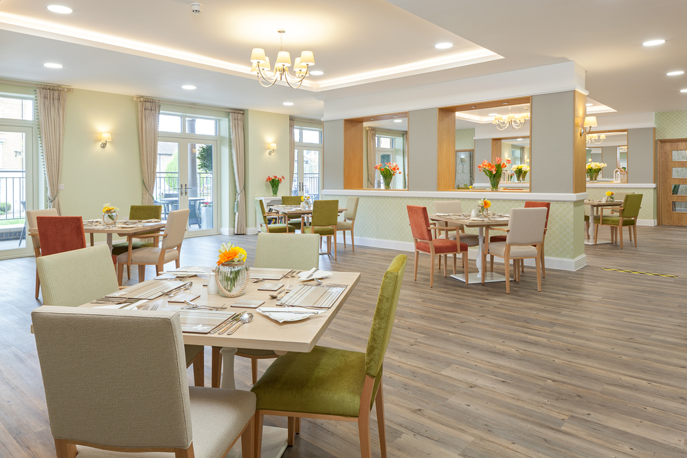 Bowes Lyon Court, Poundbury, McCarthey & Stone, Southern