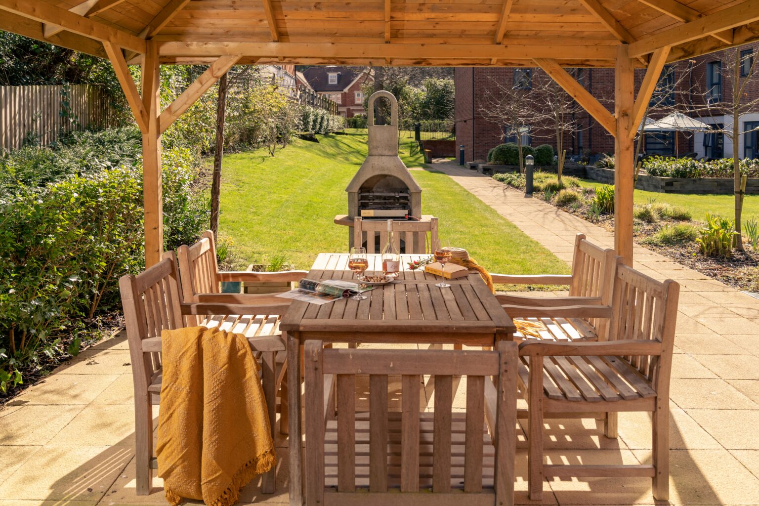 2073_CRW_BRC_RLP_GRD_1