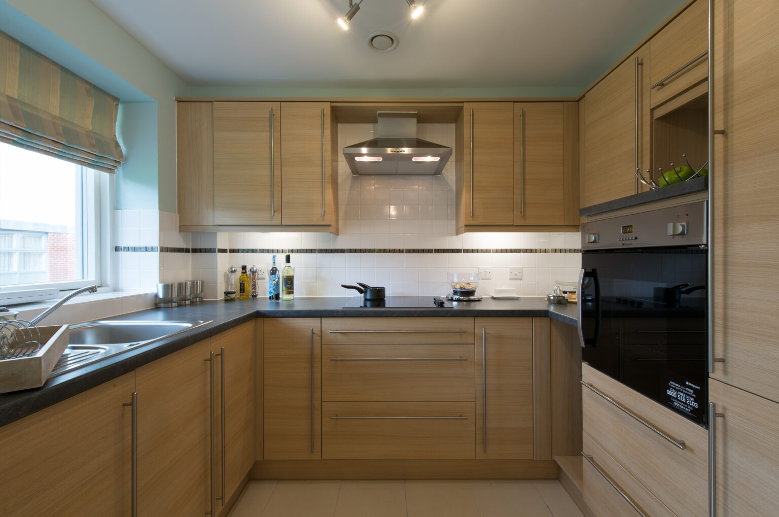 Lady Susan Court  - Basingstoke - Kitchen