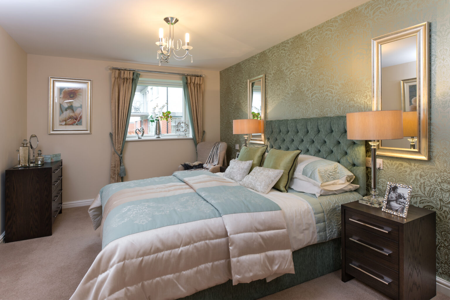 Lady Susan Court  - Basingstoke - Bedroom