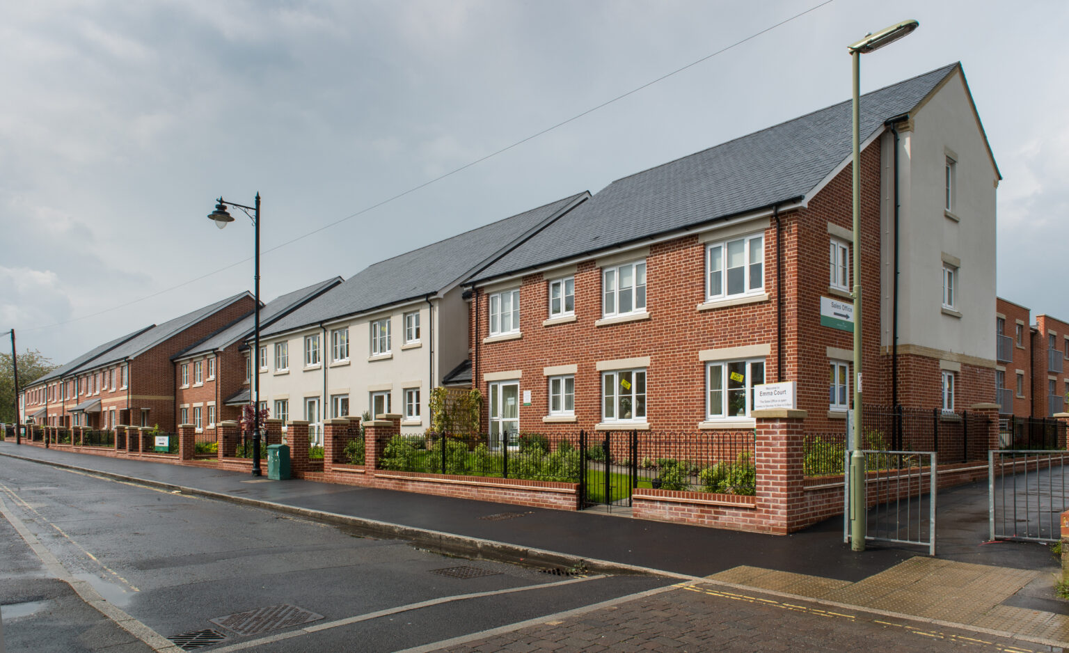 Lady Susan Court - Basingstoke - External