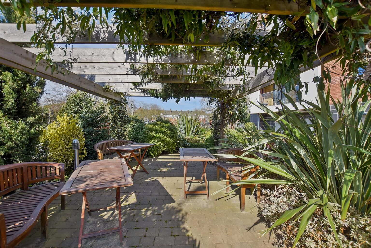 ubiEJr_9NUmCPQN1IBUjBA