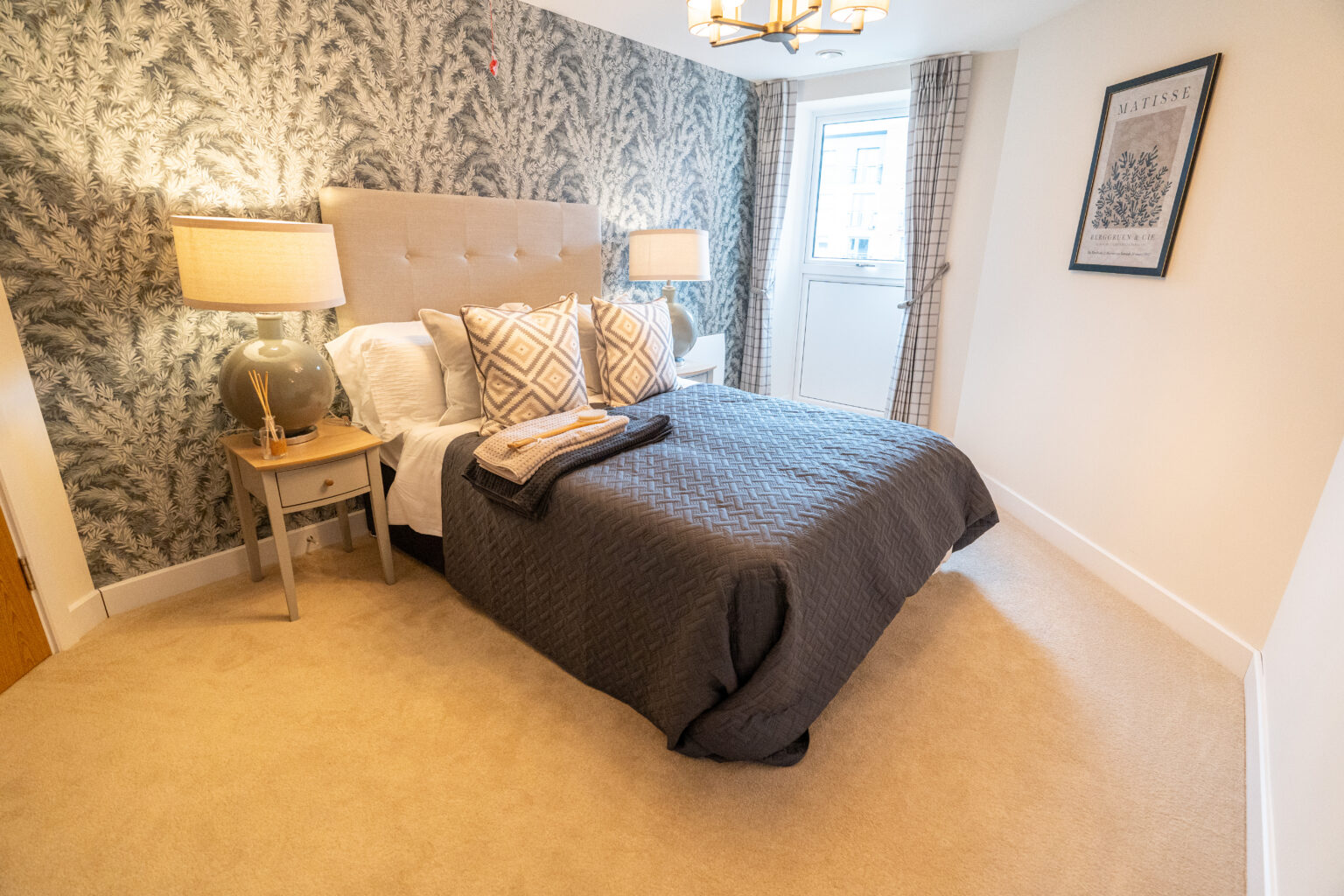 2312_THT_WLL_RP_BED_1