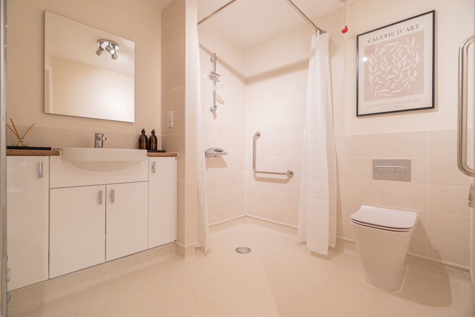 2312_THT_WLL_RP_SHW_1