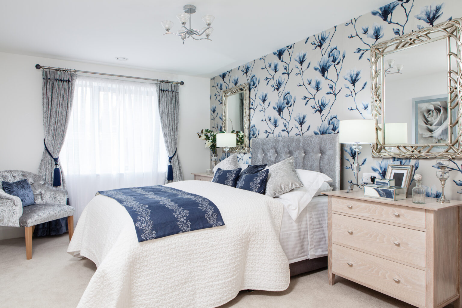 Elles Court - Wallington - Bedroom