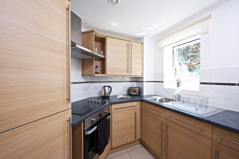 Ridgeway Court - HEATHFIELD - Kitchen