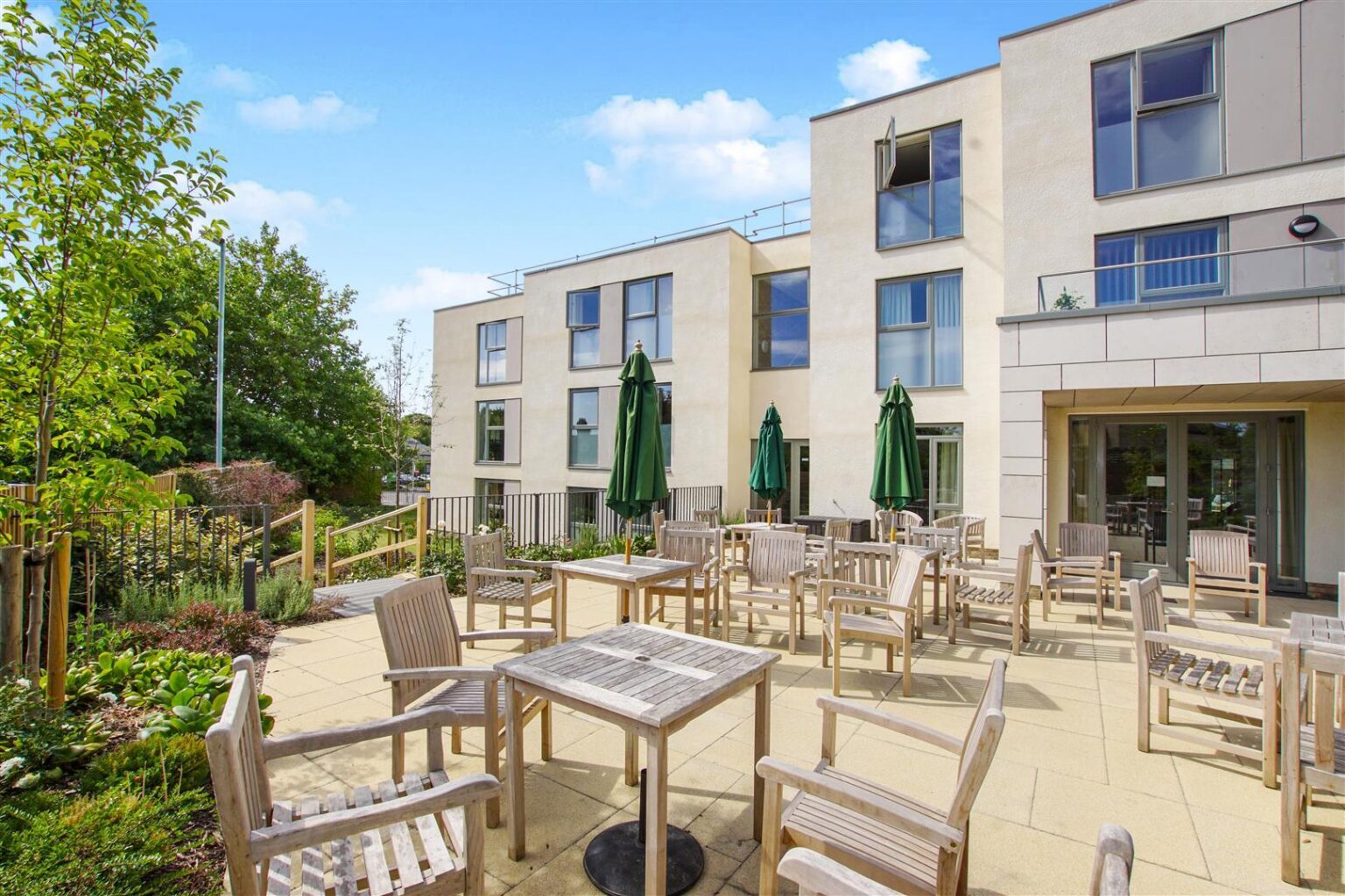 UGyMS3kH6UqD9Jse_lVC-g