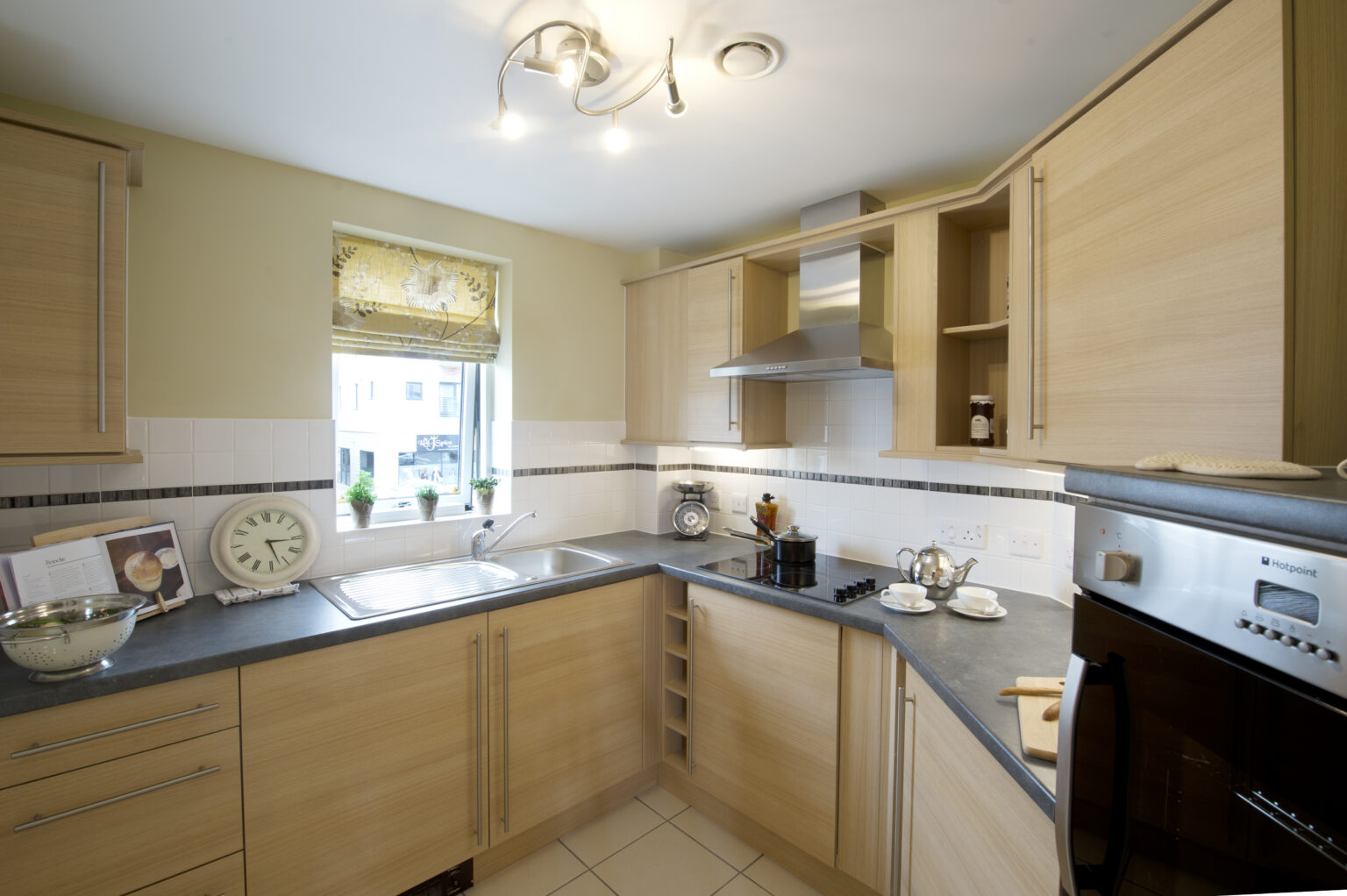 Wilton court - Kenilworth - Kitchen