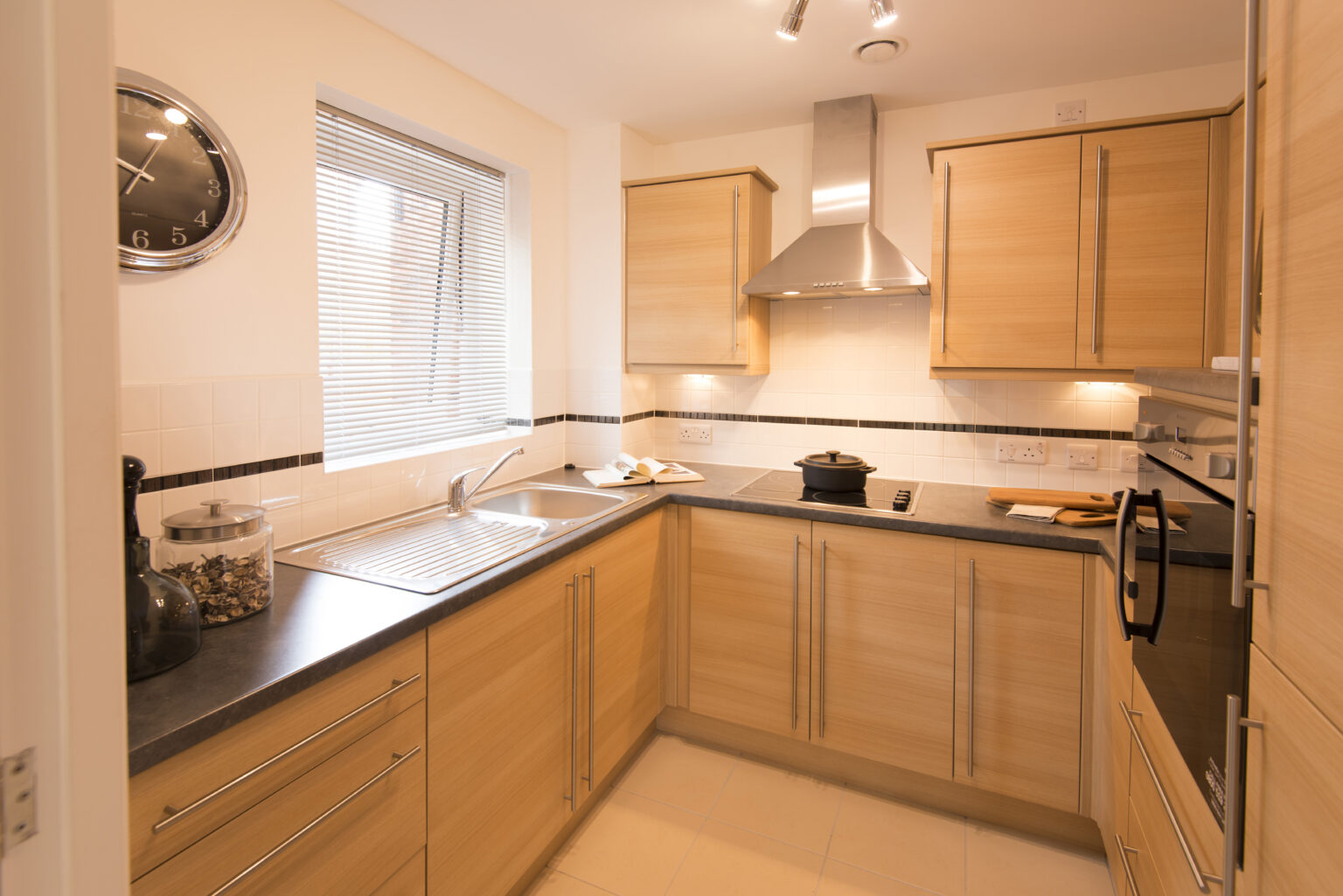 Wendover Court Monton